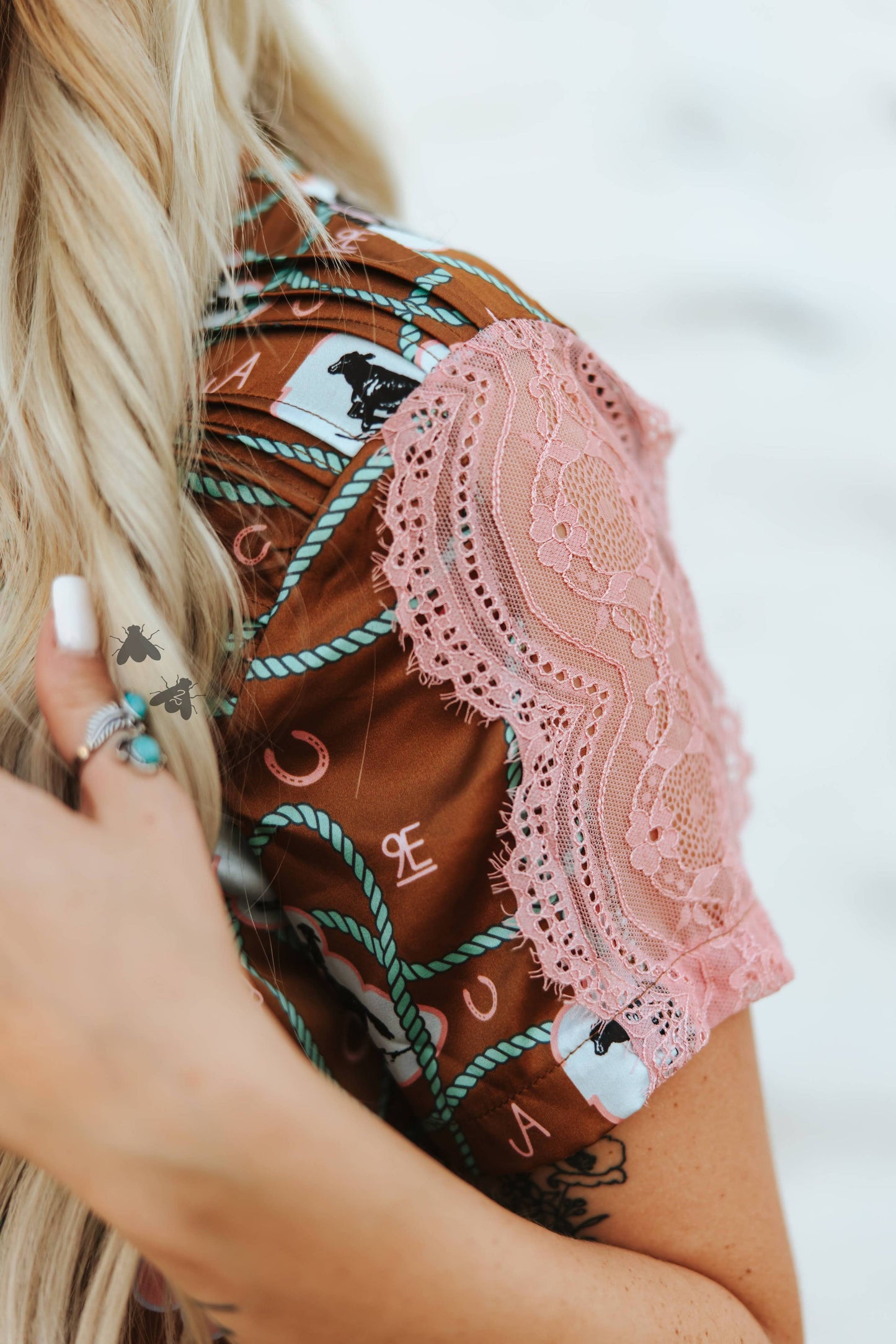 BLUSHIN BRONCO BUTTON DOWN SHIRT/CARDIGAN