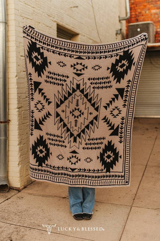 Cream Black Aztec Knitted Polyester Microfiber Blanket